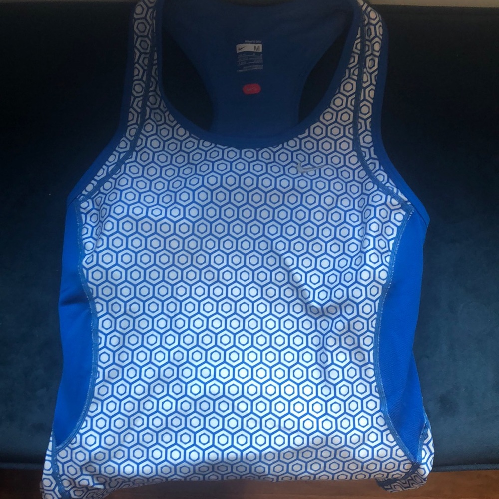 Nike fitted workout Tank